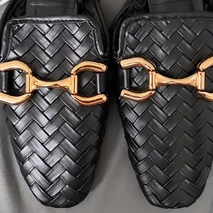 New Beautiful Zara slip on shoes 🖤